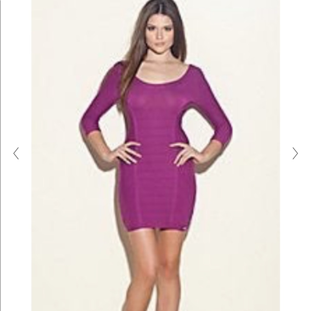 Guess long sleeve low back dress Xs